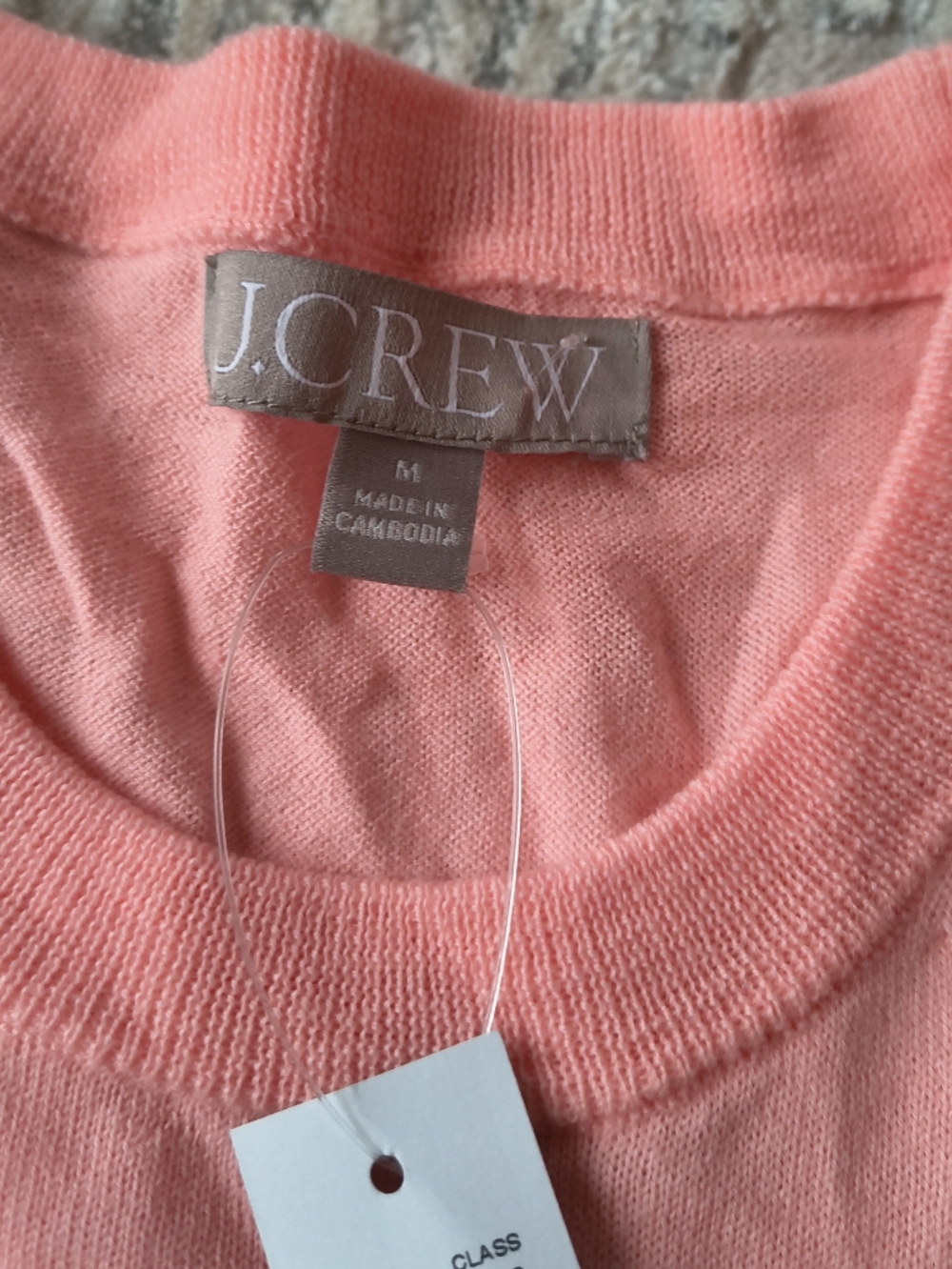 NWT J. Crew Carolyn fitted crewneck sweater in merino wool - Picture 4 of 5